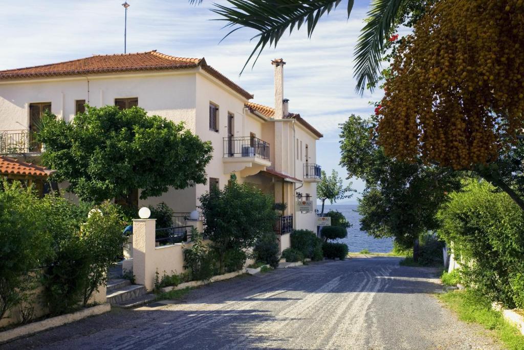 Anniska Otel Kardamyli Dış mekan fotoğraf